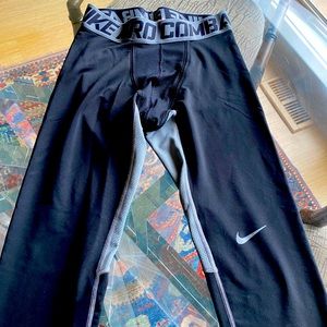 Nike Combat Base Layer